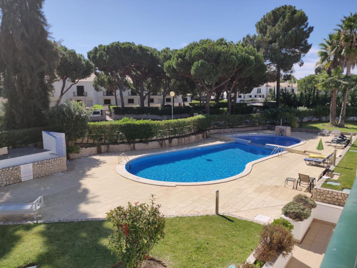 Algarve Albufeira, Quiet Apart With Pool At 10 Mn Walk From Praia Da Falesia Оллюш-де-Аґуа Екстер'єр фото