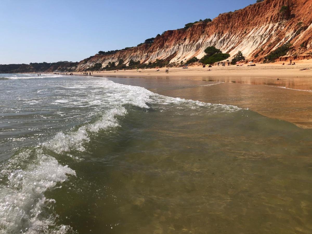Algarve Albufeira, Quiet Apart With Pool At 10 Mn Walk From Praia Da Falesia Оллюш-де-Аґуа Екстер'єр фото
